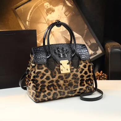 Leopard print