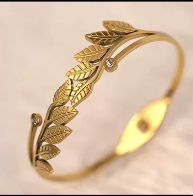 Classic Stainless Steel Leaves Charm Bracelet