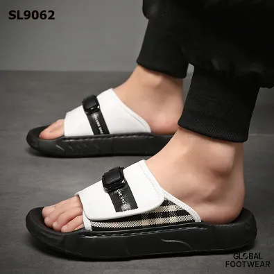 Summer slippers beach sandals for leisure