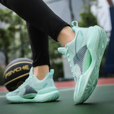 Breathable Lightweight Shock Resistant Sports shoes