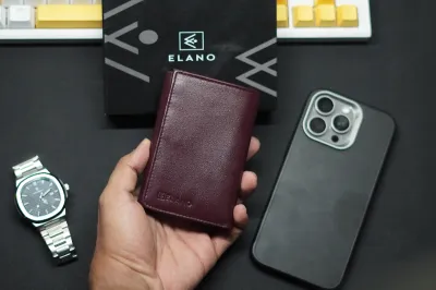 Classic Trifold V3 Red Wine 