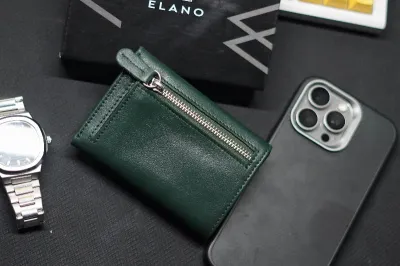 Classic Trifold V3 Green 