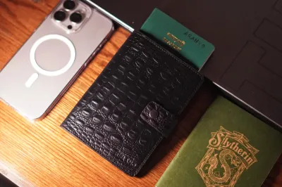 Passport Holder Black 