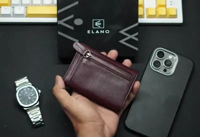 Classic Trifold V3 Red Wine 