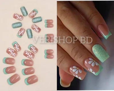 Glittery pest flower Nails