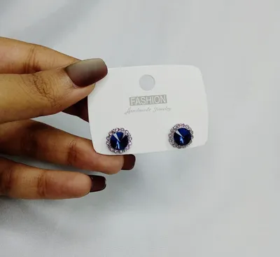 Exclusive Blue Stone Pendant Necklace Set ( 4 Pcs )