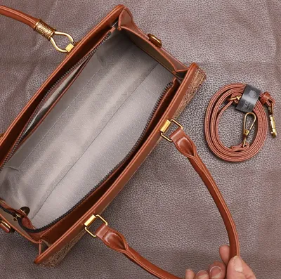 Luxury Atmosphere Women’s Large Capacity Bag