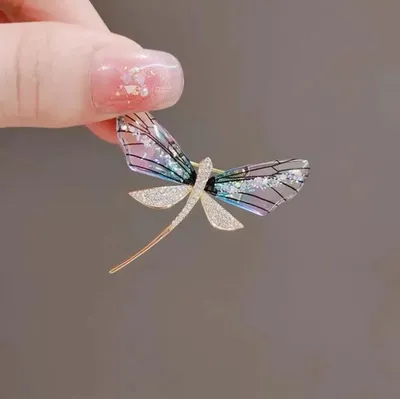 Crystal Wings Dragonfly Hijab Brooch/Pin