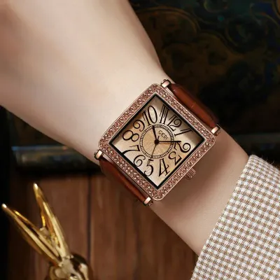 Retro Belt Quartz Watch