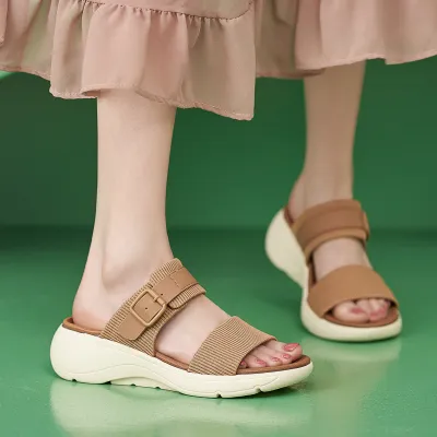 Lightweight Flip Flops