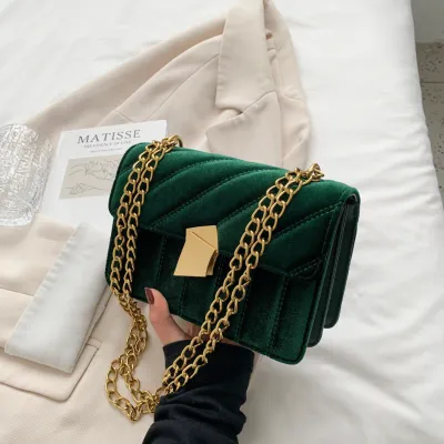 Fashionable Chain Crossbody Bag