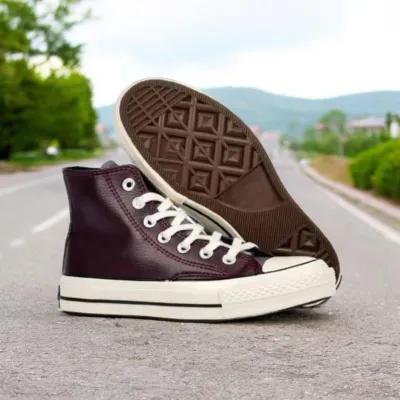 STOMP SMART CONVERSE SHOES