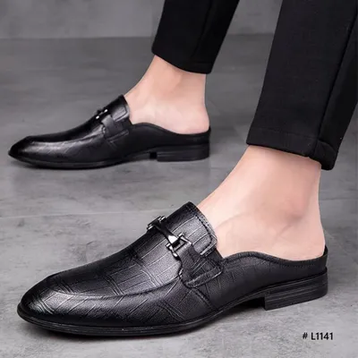 Leather Crest Loafer