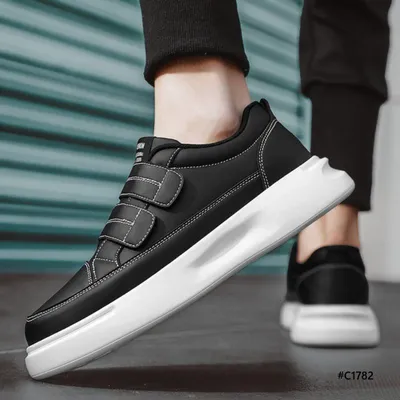 Shadow Loom Casual Shoe