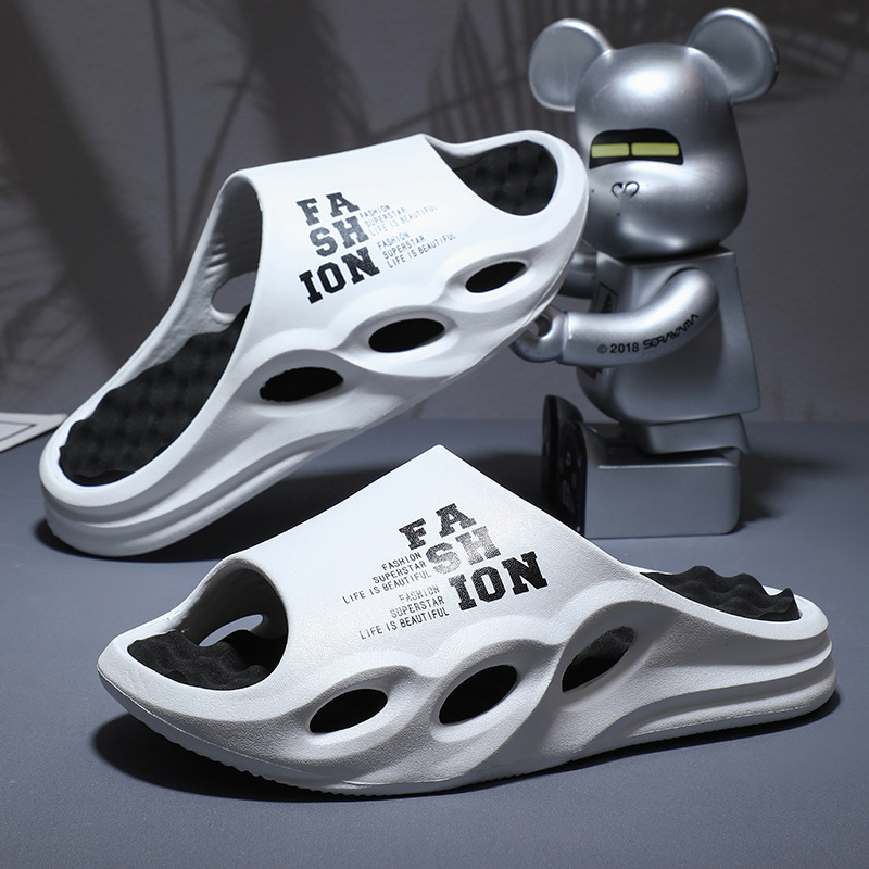 MEN'S COMFORTABLE THICK-SOLED SLIPPERS 