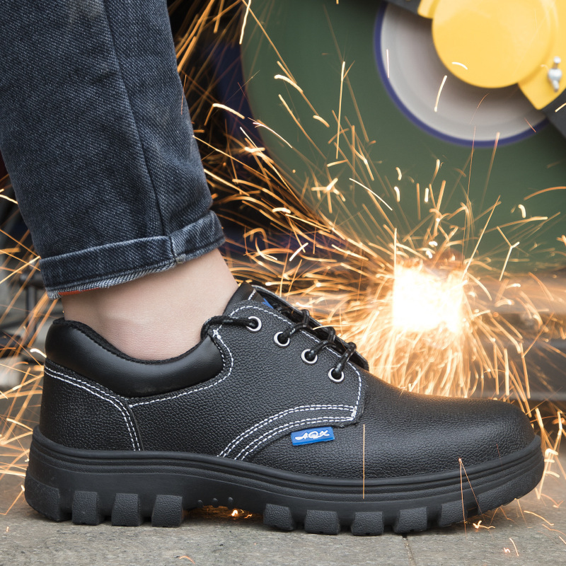 ANTI-SMASH AND ANTI-PUNCTURE LABOR PROTECTION SAFETY SHOES