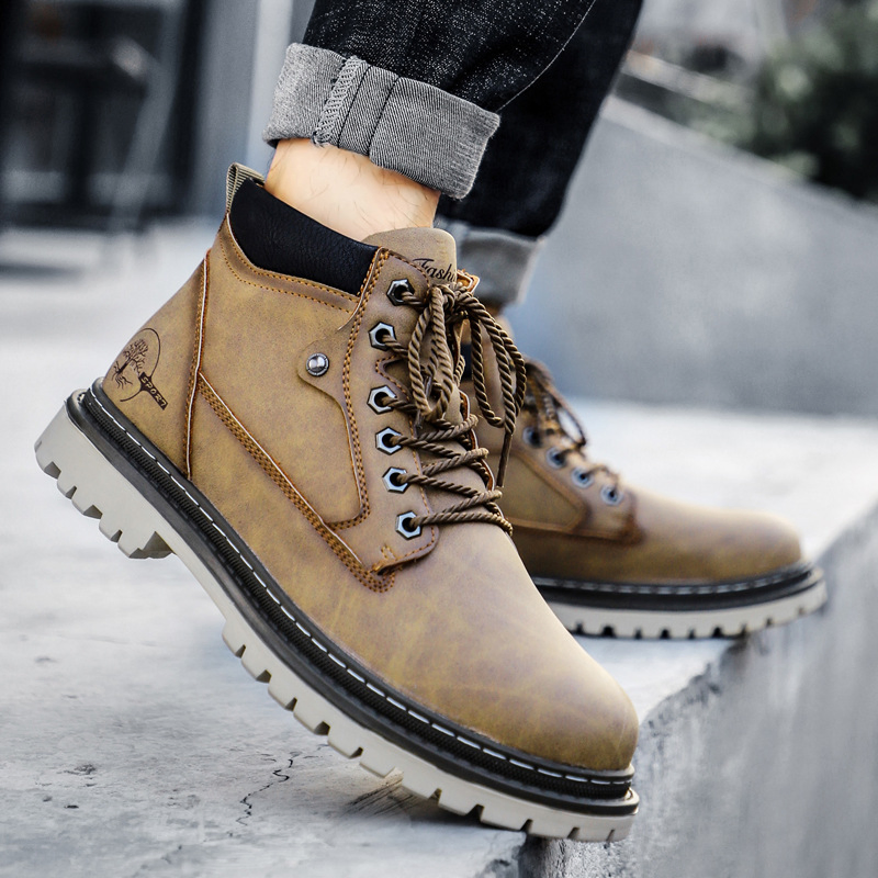 HIGH QUALITY MEN’S ENGLISH STYLE BOOTS