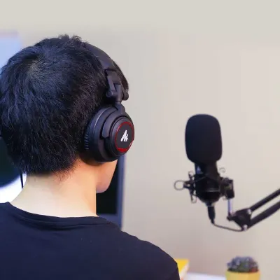 Maono AU-MH501 Professional Studio Monitor Headphone, Over Ear With 50mm Driver For Gaming, DJ, Studio And Microphone Recording