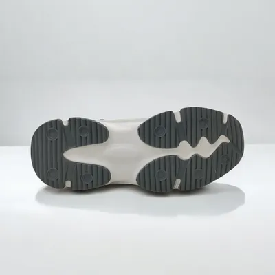 OUTLAND FLEX CASUAL SHOE