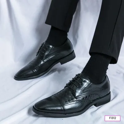 Sleek Stride Formal Shoes