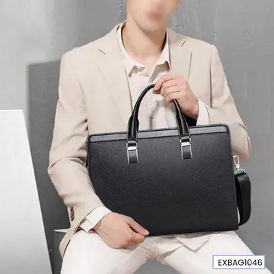 Defined Form Executive Bag