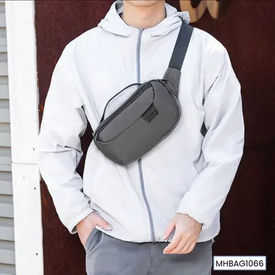 Marrowstone Carrier Men's Chest Bag