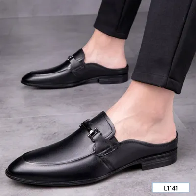 Leather Crest Loafer