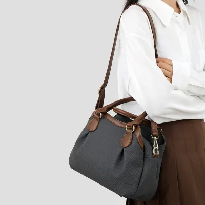  VERSATILE MULTI-LAYER LARGE CAPACITY WOMEN'S SHOULDER BAG 2821B