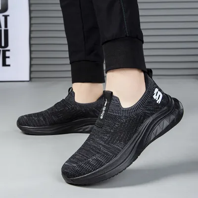 COMFORTABLE VERSATILE LIGHTWEIGHT SHOE  GB-D013