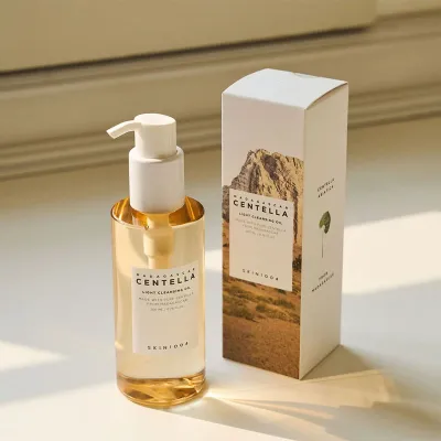 SKIN1004 Madagascar Centella Light Cleansing Oil 200ml	