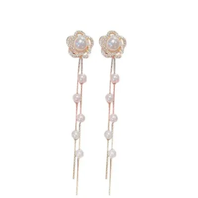 Flower Pearl Earrings
