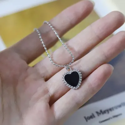 Black Love Pendant (1 Pc)  