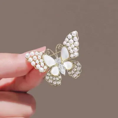 Pearl Crystal White Butterfly Hijab Brooch