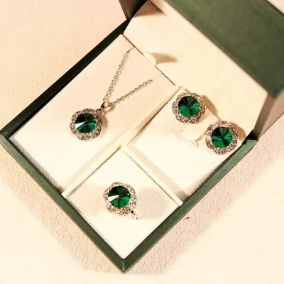 4 Pcs Green Stone Round Jewellery Set