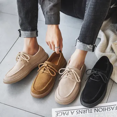 Casual footwear English style