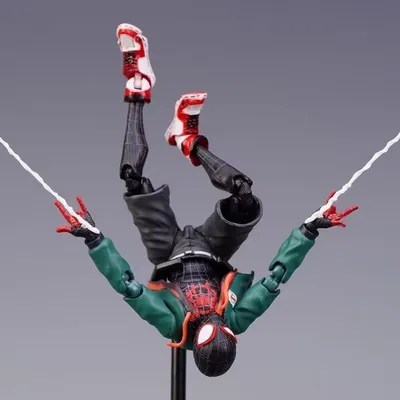 Spiderman Miles Morales INTO the spider-verse