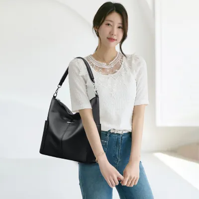 LARGE CAPACITY FASHIONABLE GENUINE LEATHER WOMEN'S BAG GB-B801B