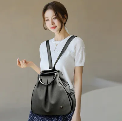 DUAL-PURPOSE STYLISH  HIGH-QUALITY   WOMEN'S BACKPACK GB-1623B