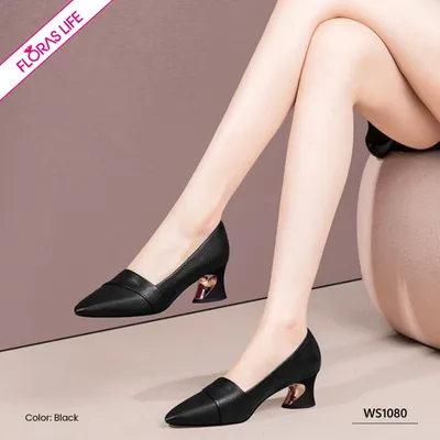 VINTAGE VOGUE WOMEN’S SANDAL