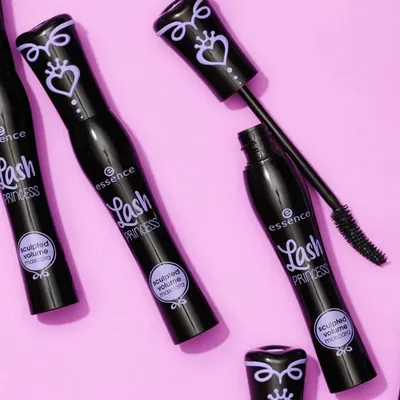 Essence lash princess Sculpted Volume Mascara