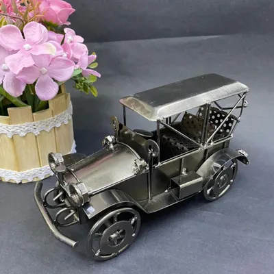 Vintage Retro Design Car