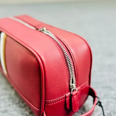 BOSS First Class Wash Bag -Maroon