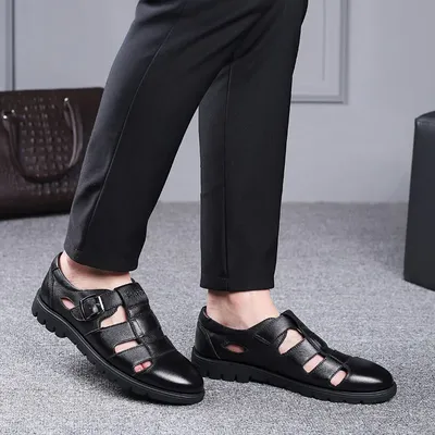 Ebony Fierce Rancor Leather Sandals