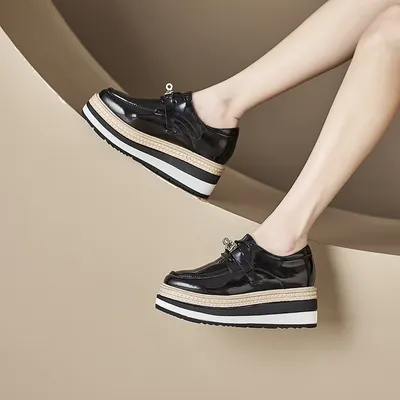 GARDEN GLIDE WOMEN’S CASUAL SHOE