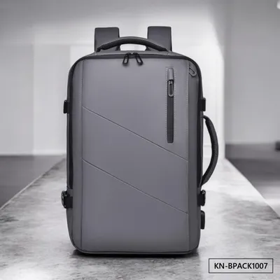 ESSENTIAL CORE BACKPACK