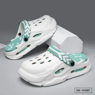 CUDDLE SOLES FEMALE SLIPPERS