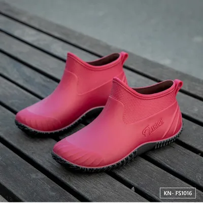 BELLE WALK FEMALE SLIPPERS