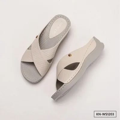 ISLAND STROLL WOMEN'S SANDAL