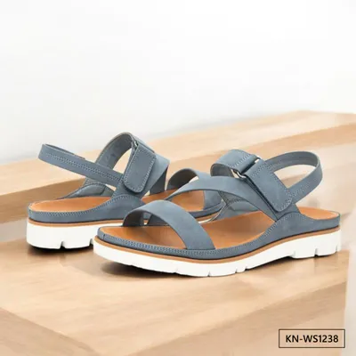 GLOW STRIDE WOMEN'S SANDAL