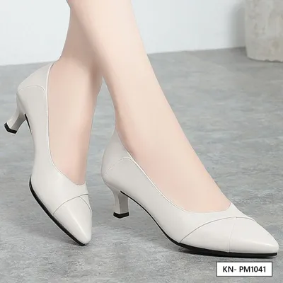 REGAL ARCH PUMP SHOE